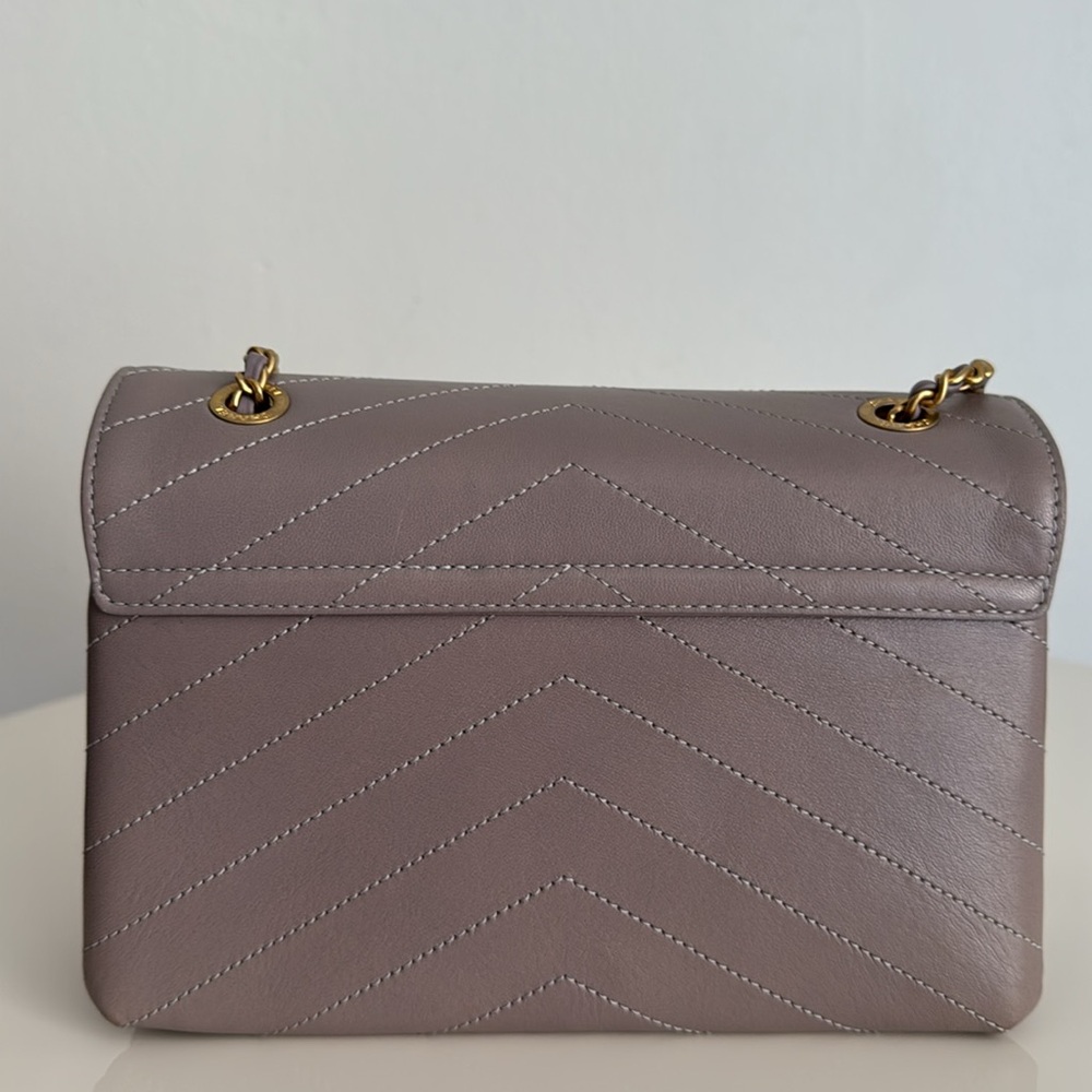 Chanel Grey-Taupe Chevron Leather Flap Bag Shoulder Crossbody Vintage Gold HW - Picture 13 of 17